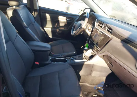 2018 Toyota Corolla Se from USA, damaged, VIN 2T1BURHE3JC059598